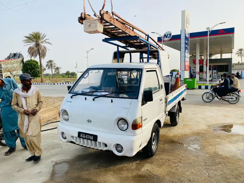 Hyundai Shehzore 2009