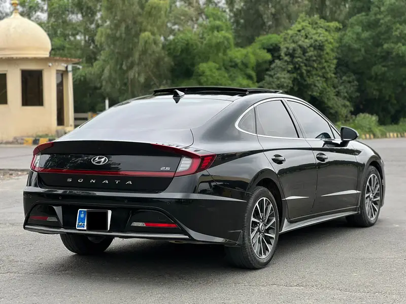 Hyundai Sonata 2022