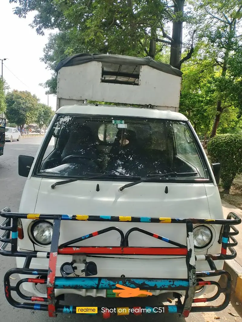 Hyundai Shehzore 2005