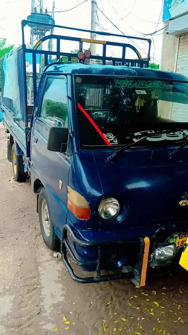 Hyundai Shehzore 2004