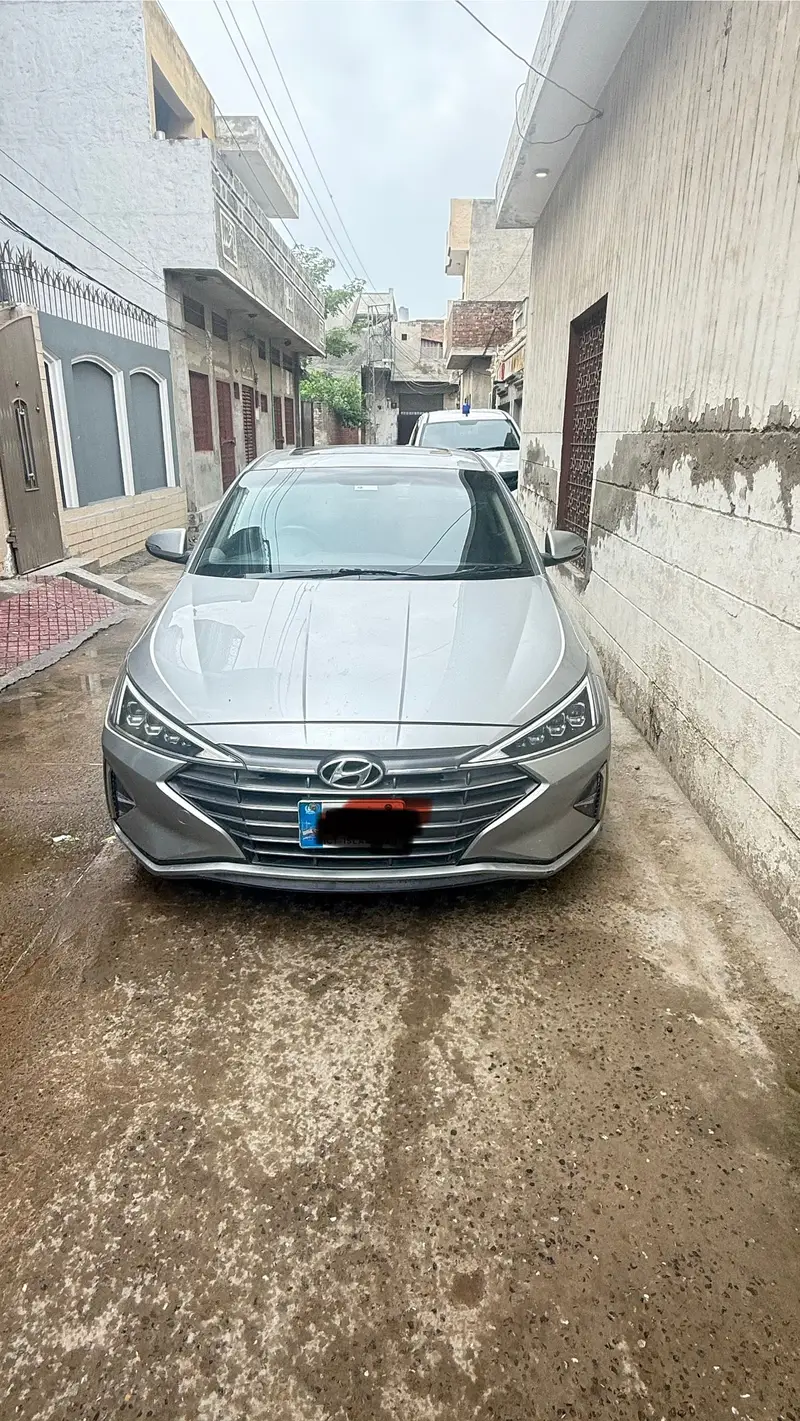 Hyundai Elantra 2021