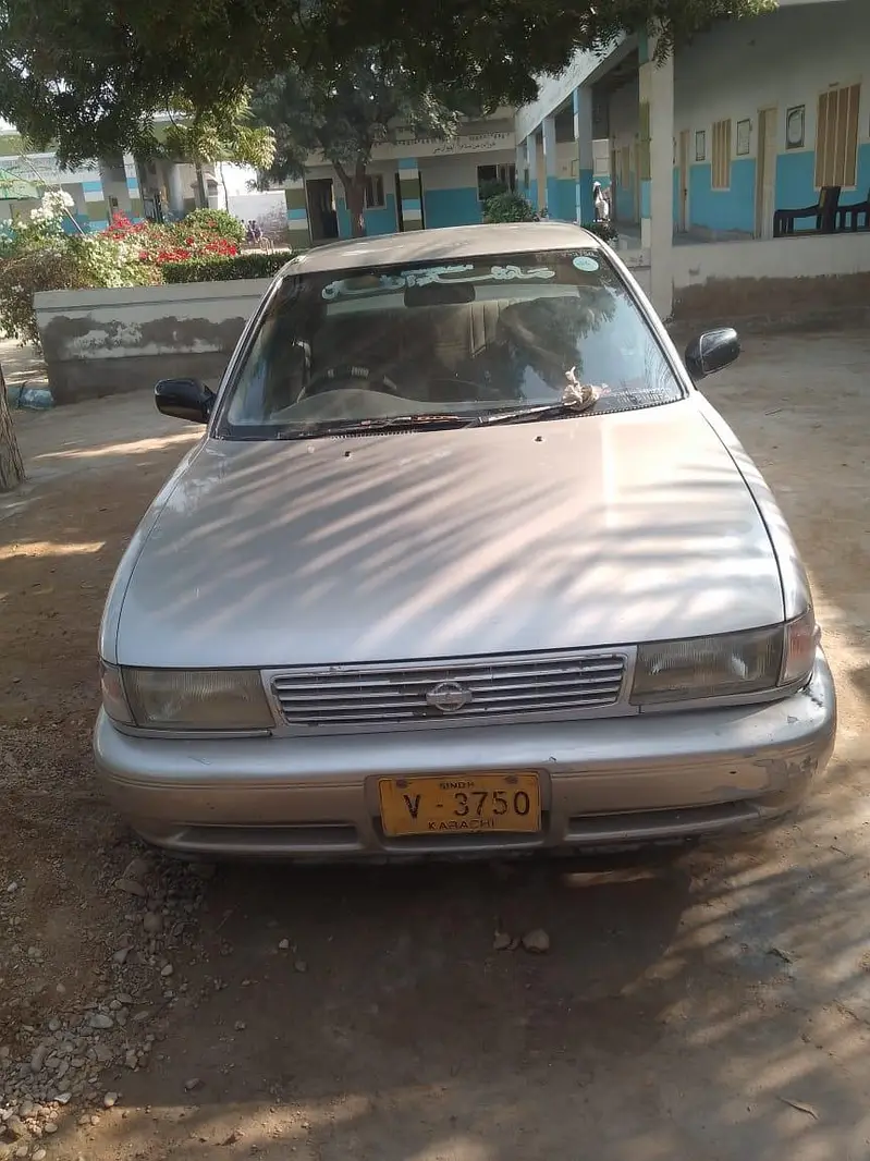Nissan Sunny 1993