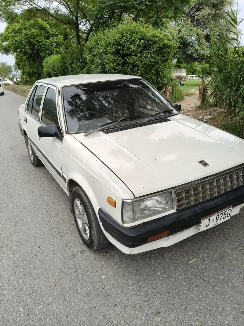Nissan Sunny 1986
