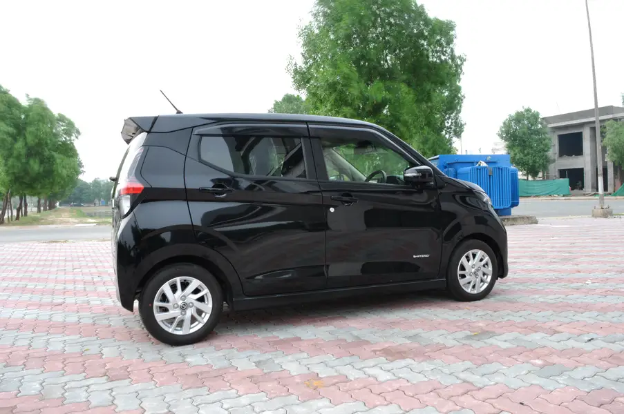 Nissan Dayz Highway Star 2023