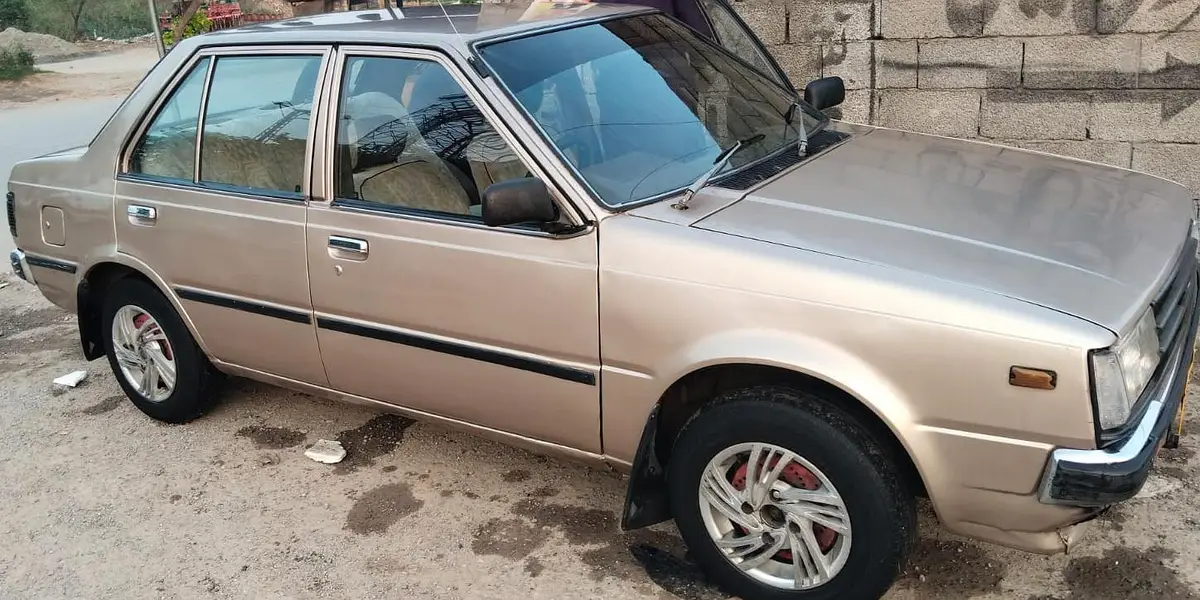 Nissan Sunny 1987