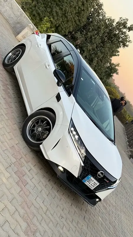 Nissan Note E Power 2021