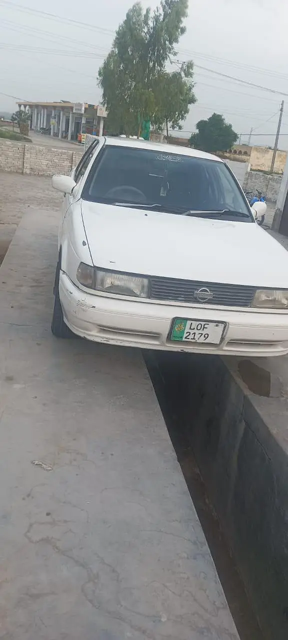 Nissan Sunny 1991