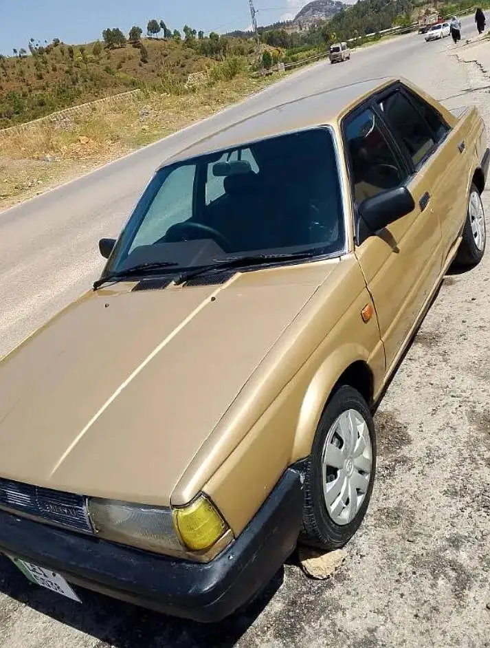 Nissan Sunny 1986