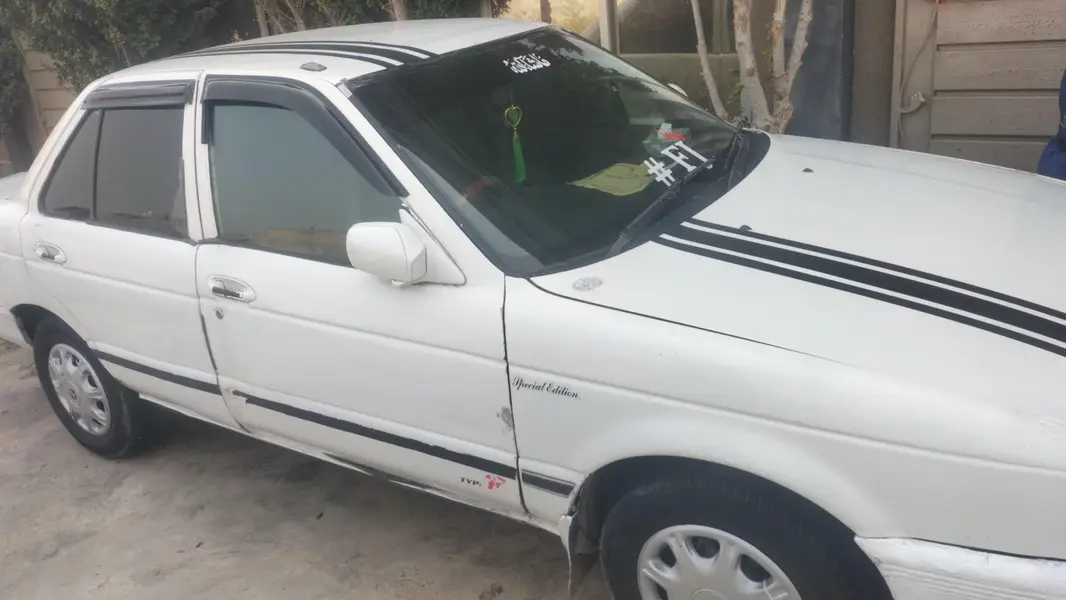 Nissan Sunny 1993