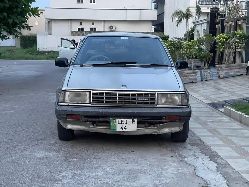 Nissan Sunny 1985