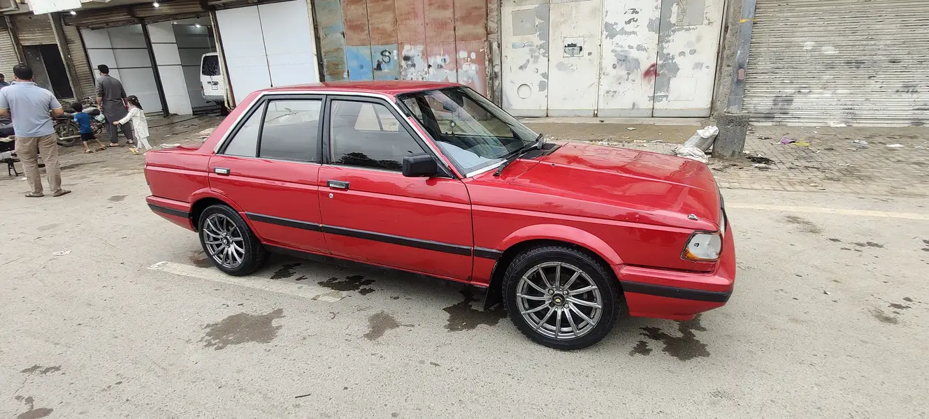 Nissan Sunny 1987