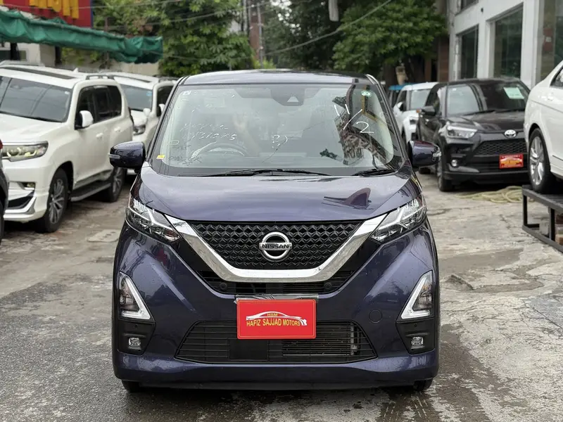 Nissan Dayz Highway Star 2022