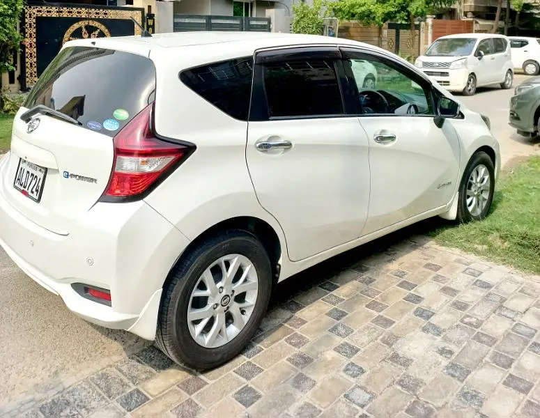 Nissan Note E Power 2019