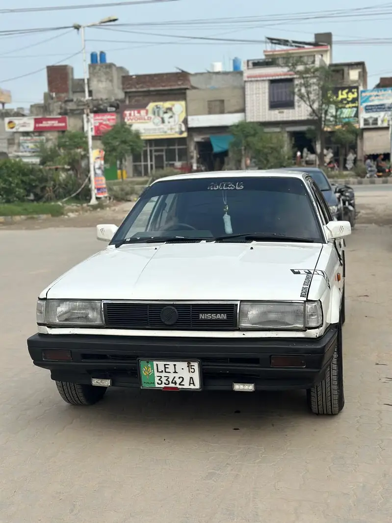 Nissan Sunny 1988