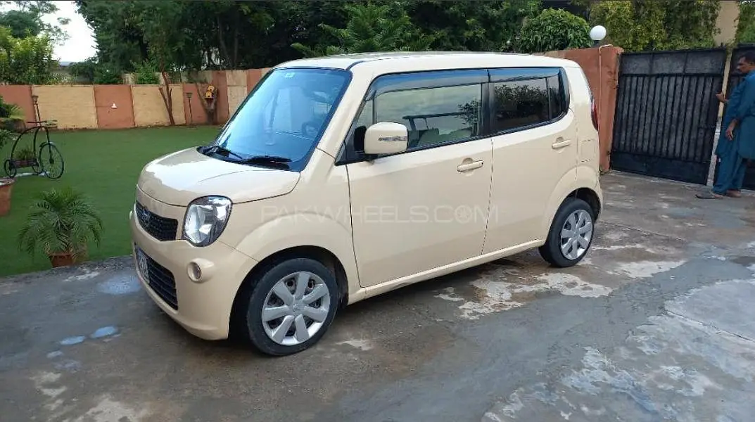 Nissan Moco 2012