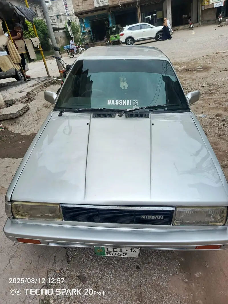 Nissan Sunny 1987