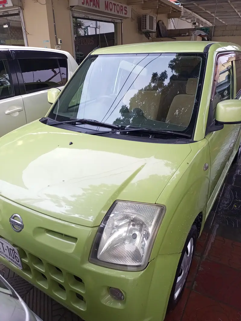 Nissan Pino 2007