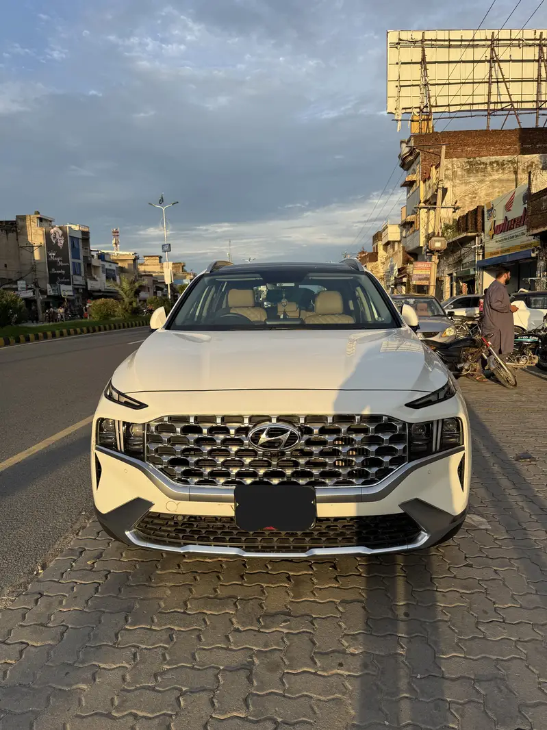 Hyundai Santa Fe 2024