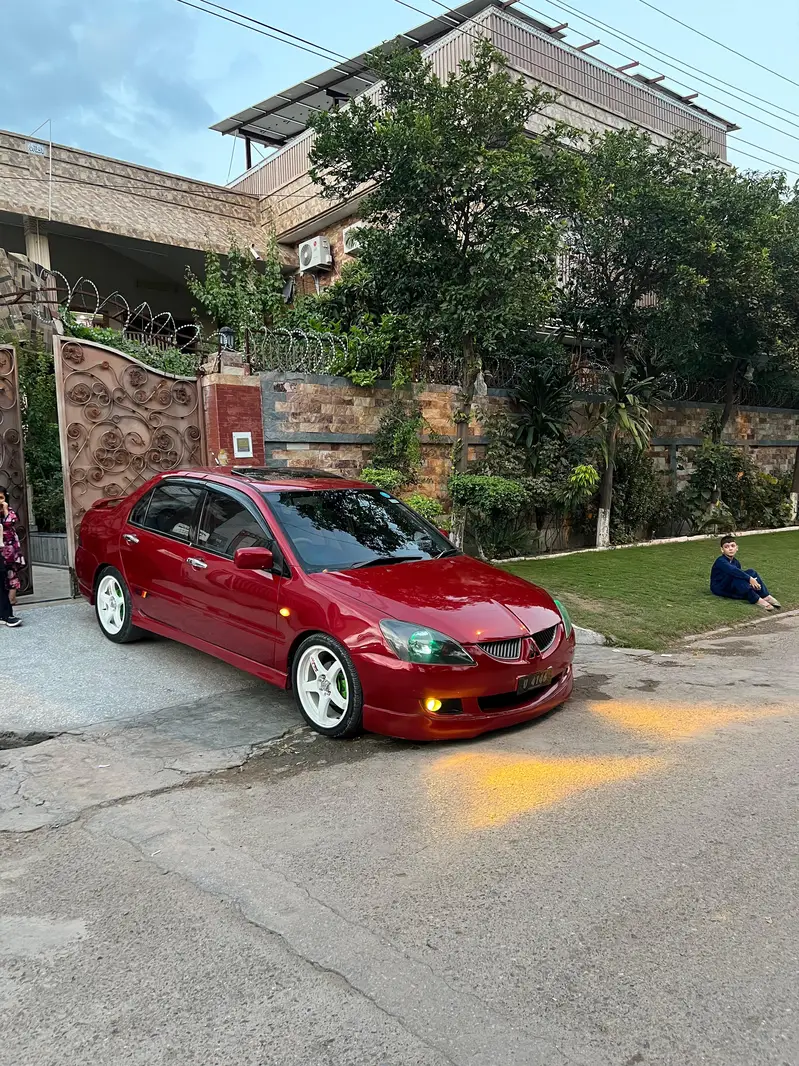 Mitsubishi Lancer 2005
