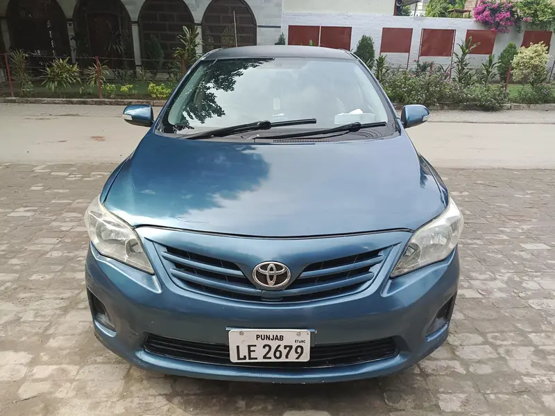 Toyota Corolla GLI 2013