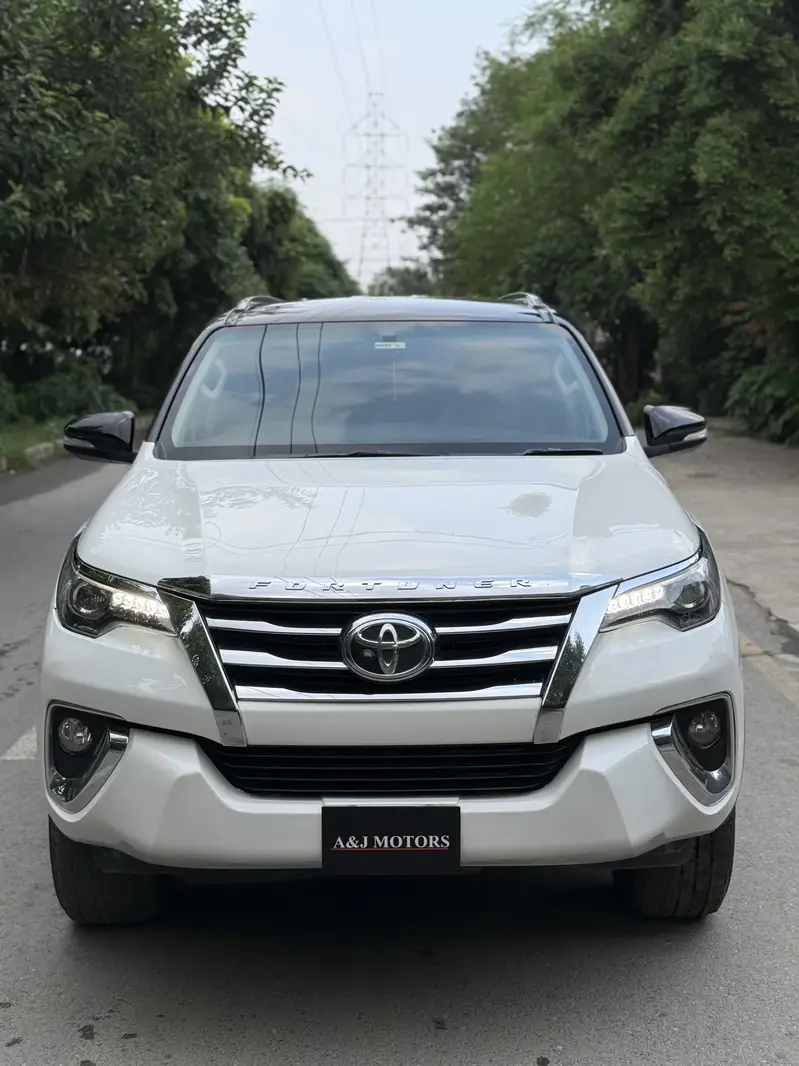 Toyota Fortuner V 2017