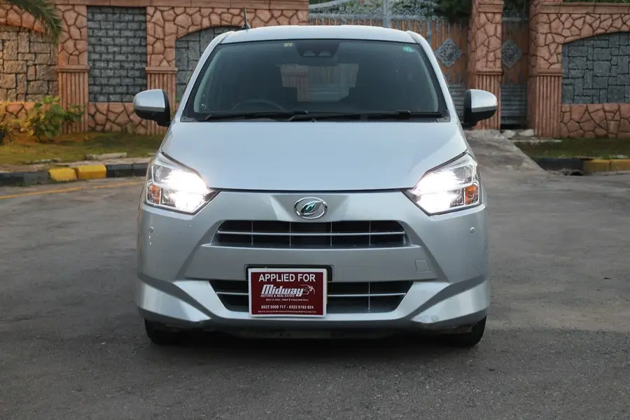 Daihatsu Mira 2022
