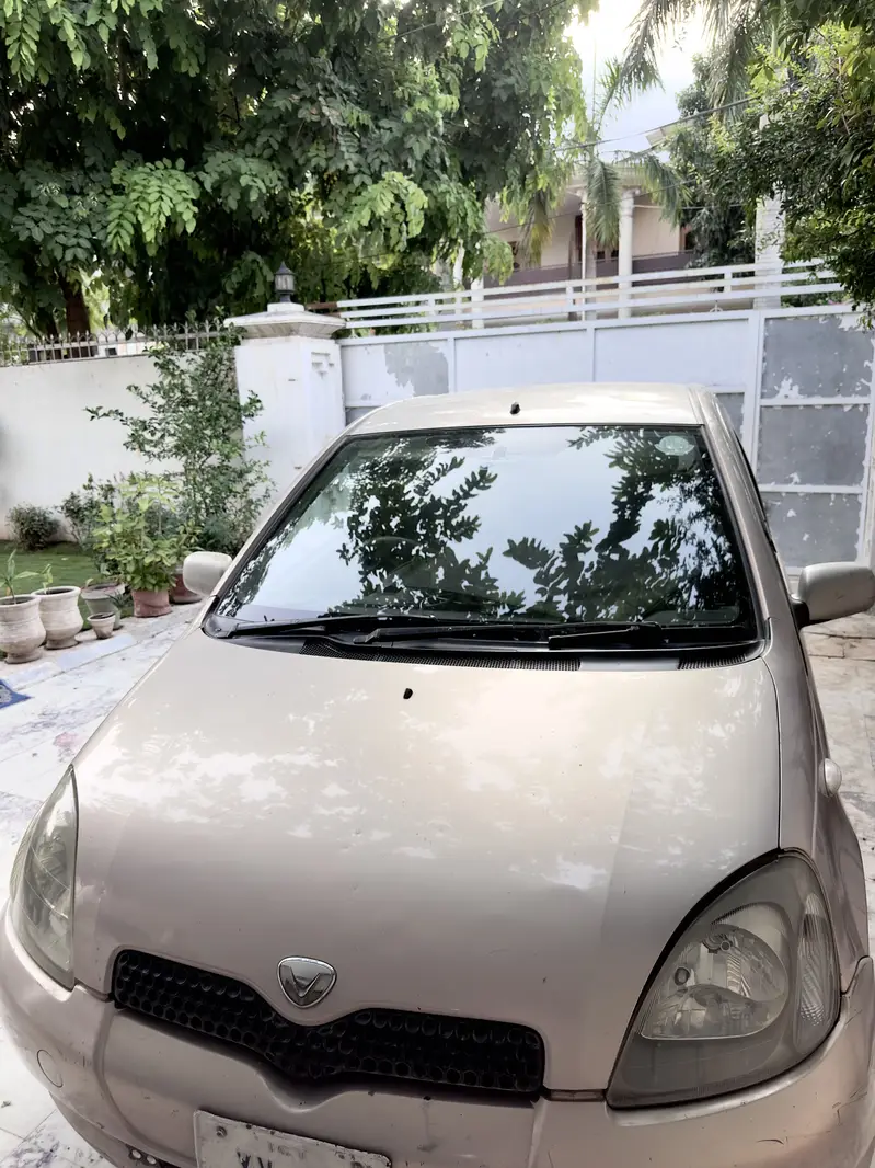 Toyota Vitz 1999