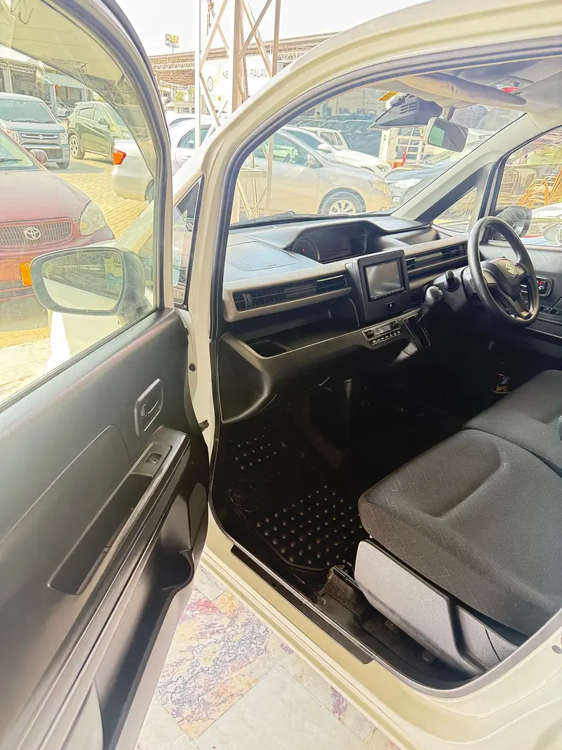 Suzuki Wagon R 2021