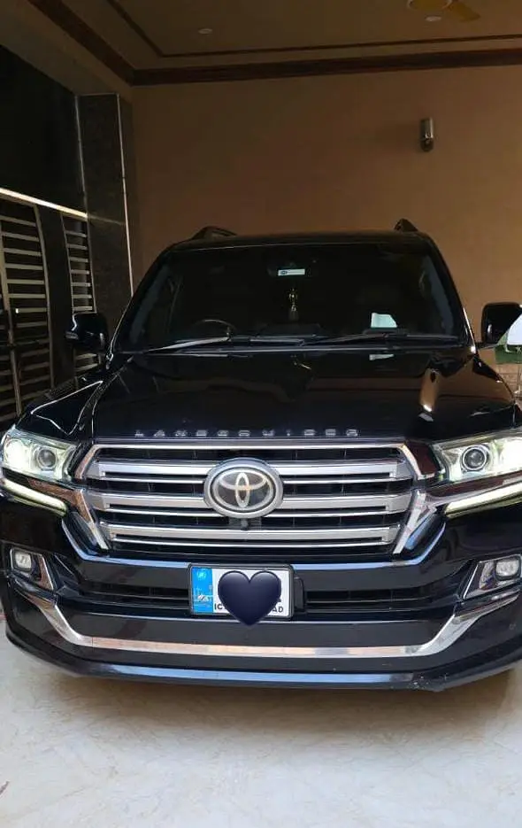 Toyota Land Cruiser 2016