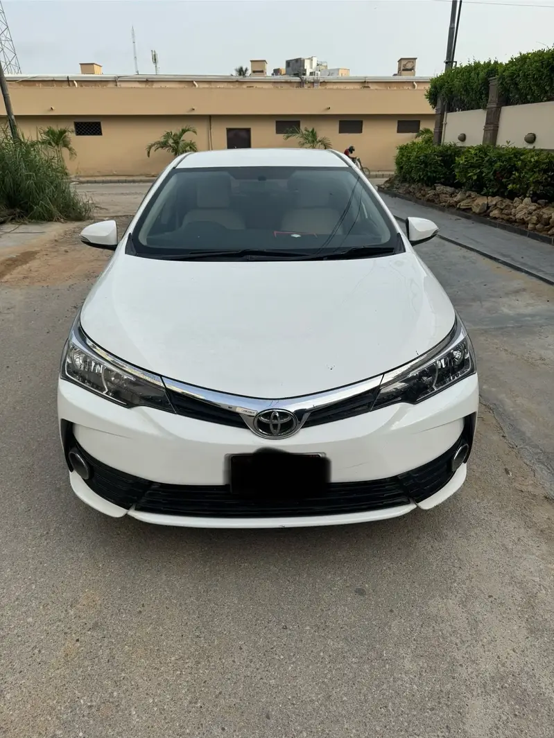 Toyota Corolla Altis 2016