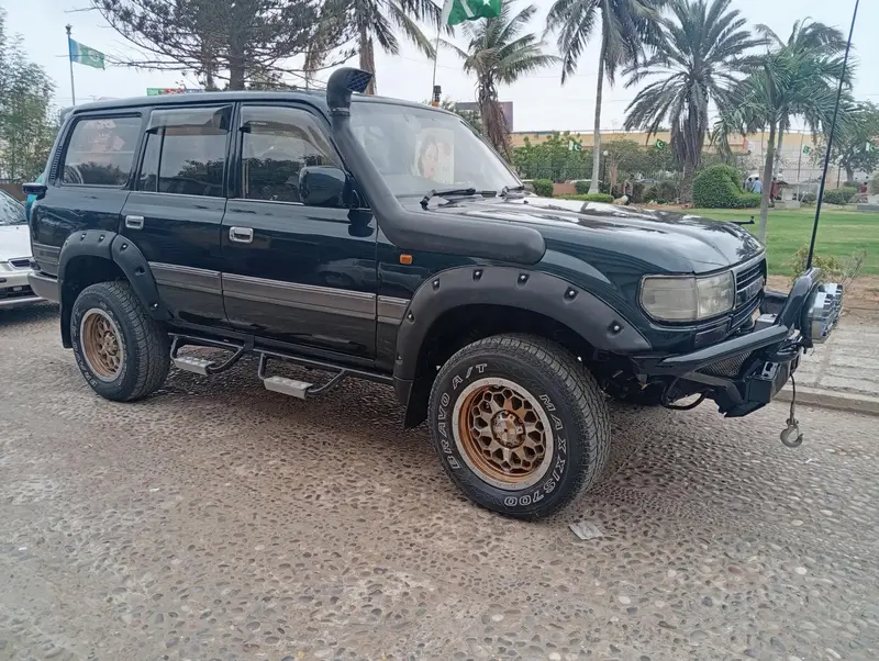Toyota Land Cruiser 1995