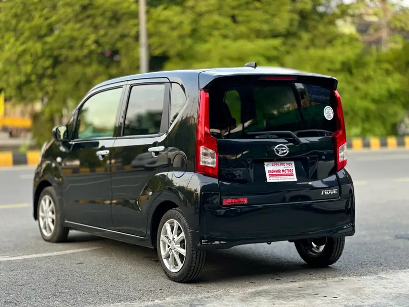 Daihatsu Move 2022
