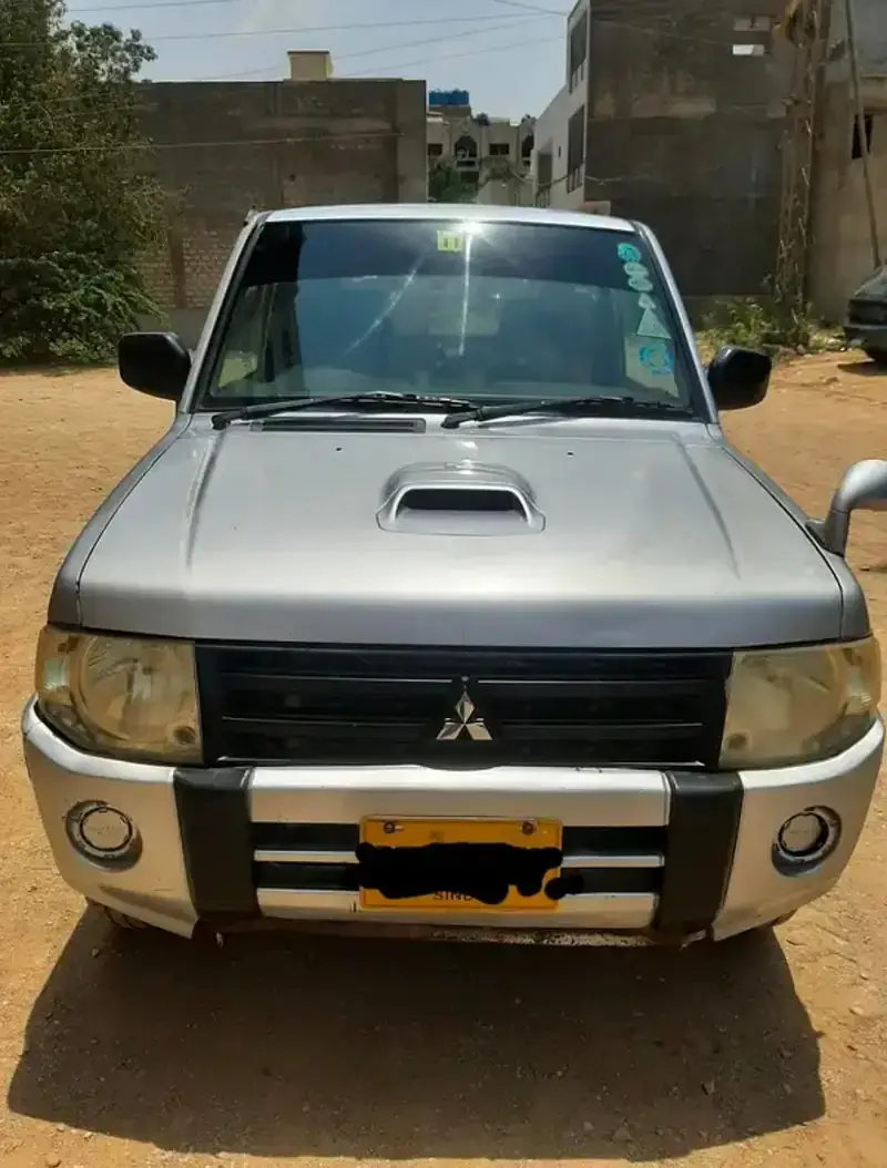 Mitsubishi Pajero Mini 2009