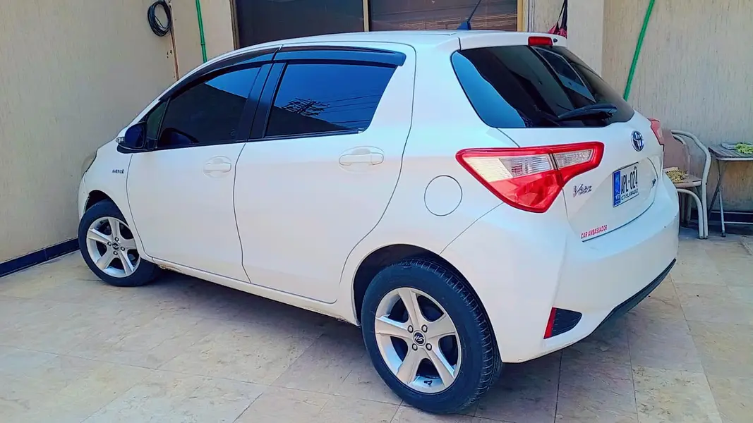Toyota Vitz 2017