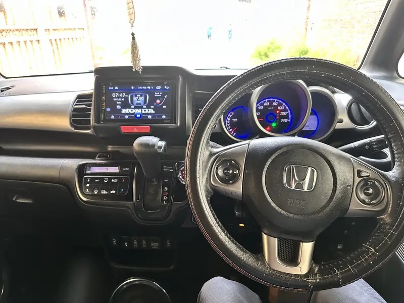 Honda N Box Slash 2017