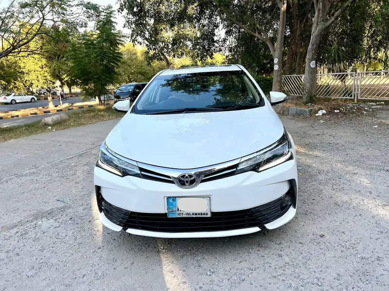 Toyota Altis Grande 2018