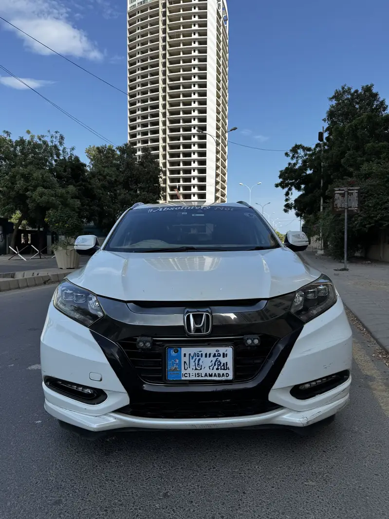 Honda Vezel 2016