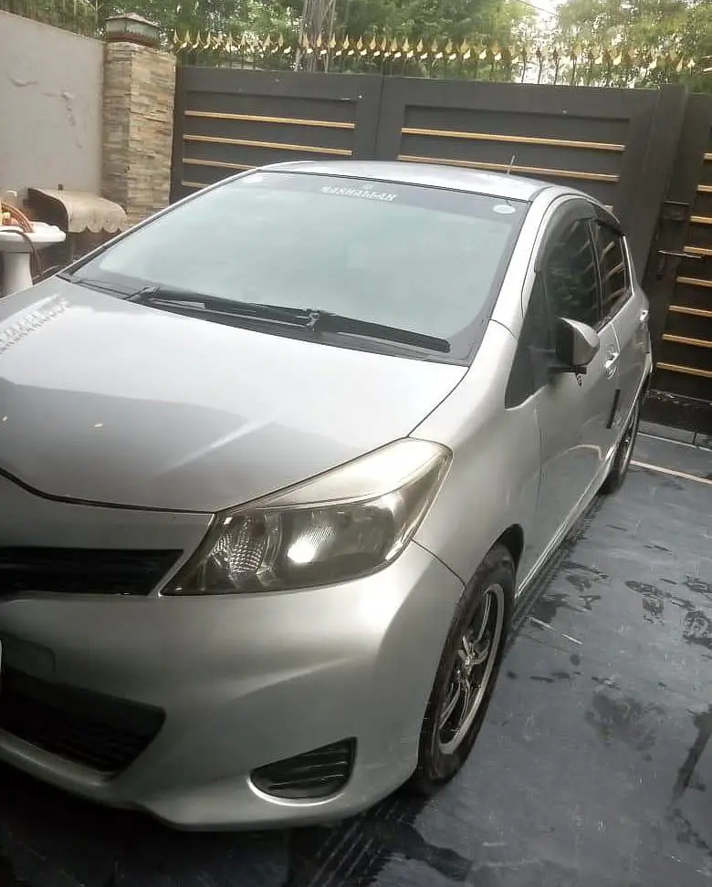 Toyota Vitz 2011