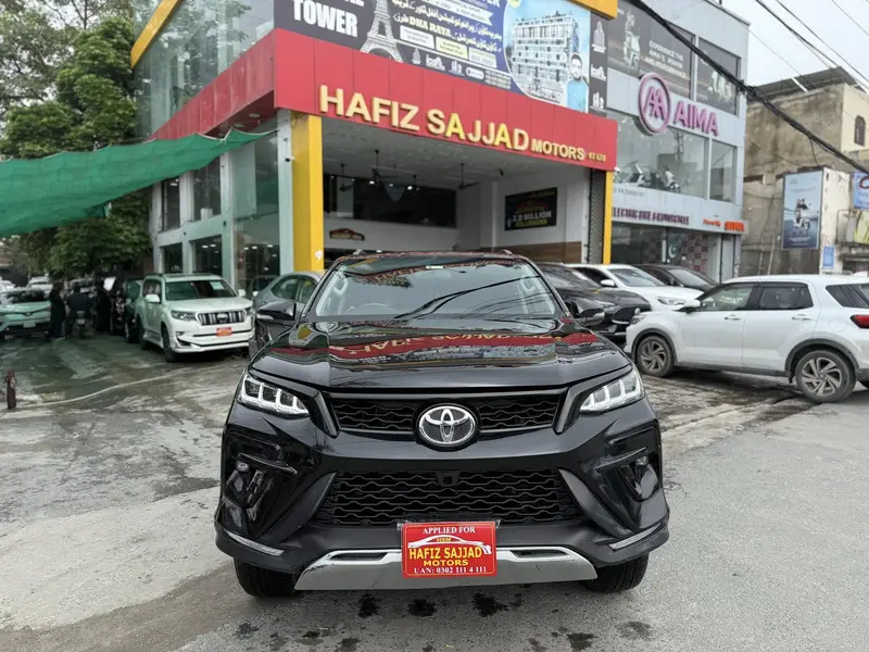 Toyota Fortuner V 2018