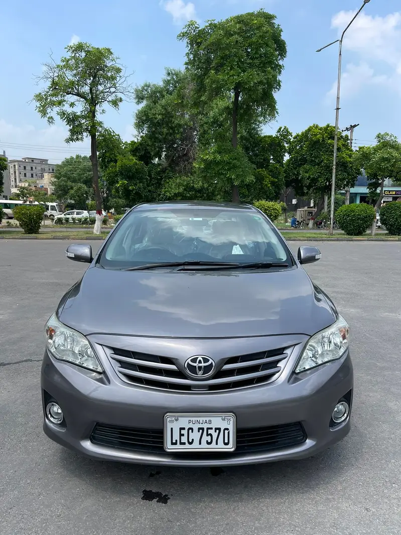 Toyota Corolla XLI 2013