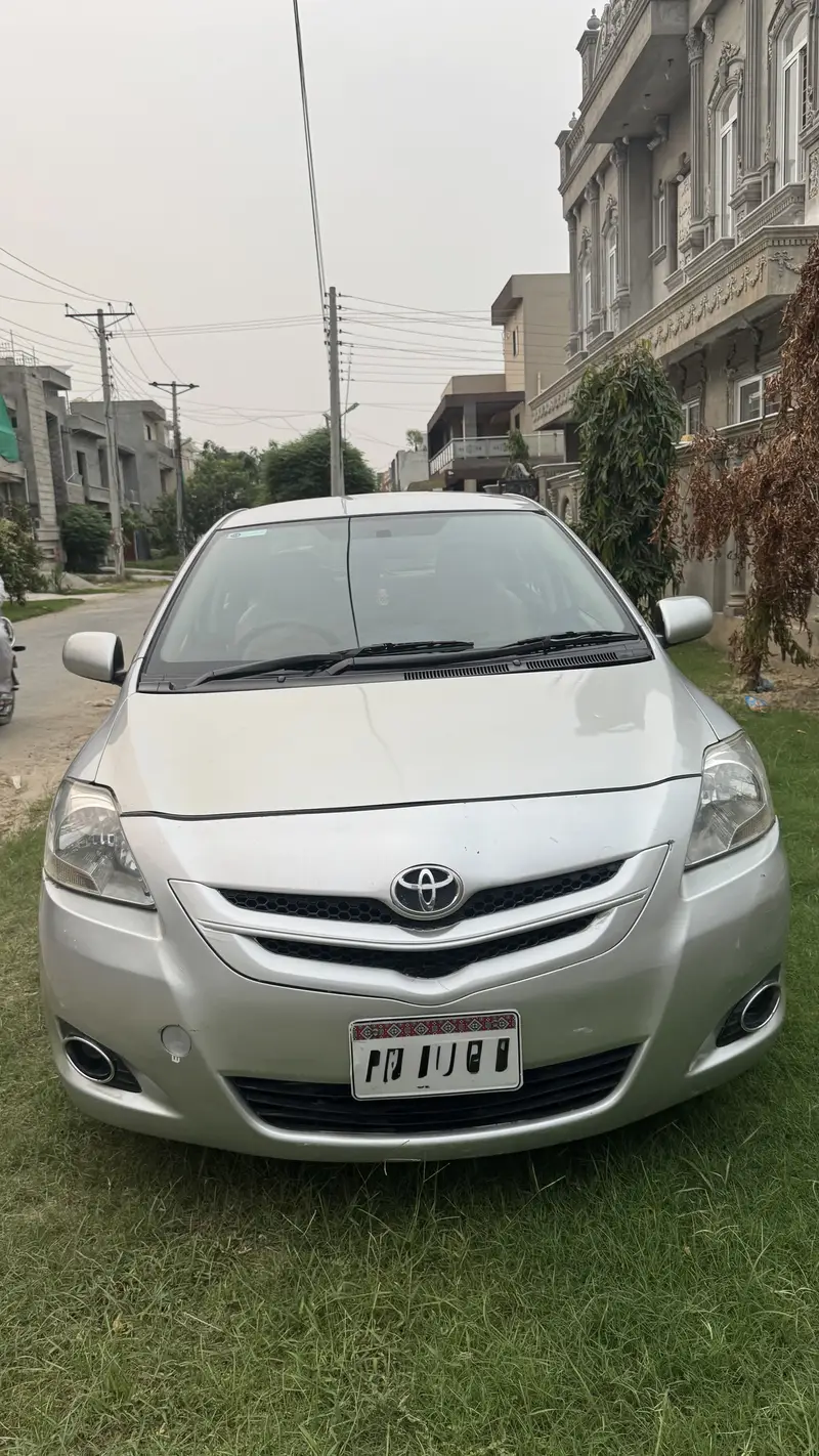 Toyota Belta 2007