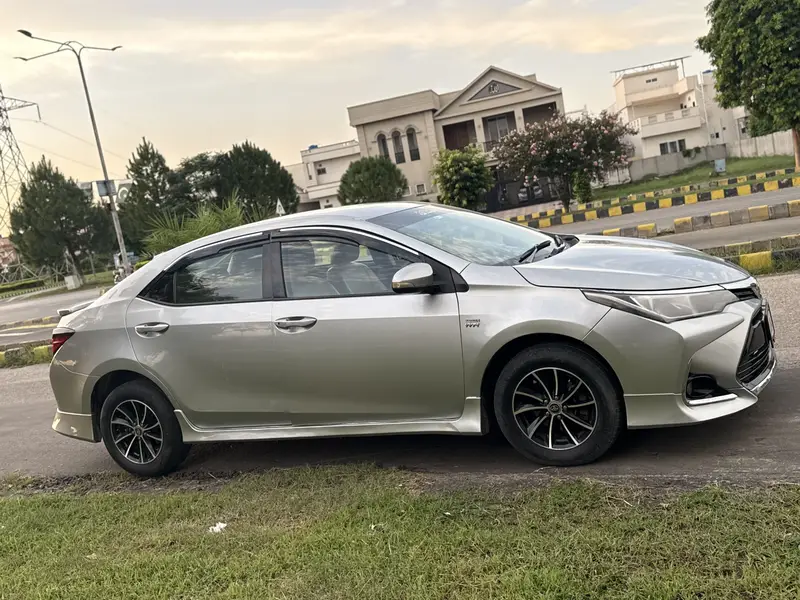 Toyota Corolla GLI 2015
