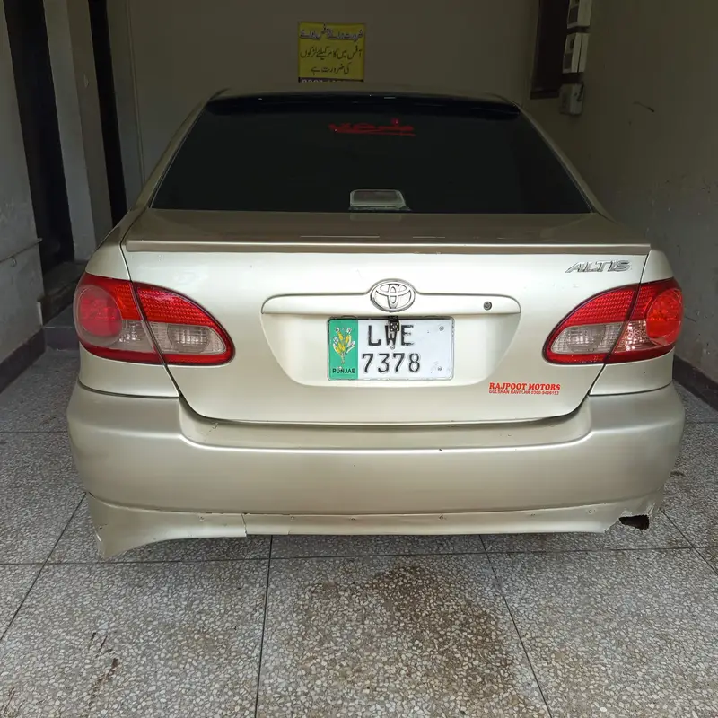 Toyota Corolla Altis 2005