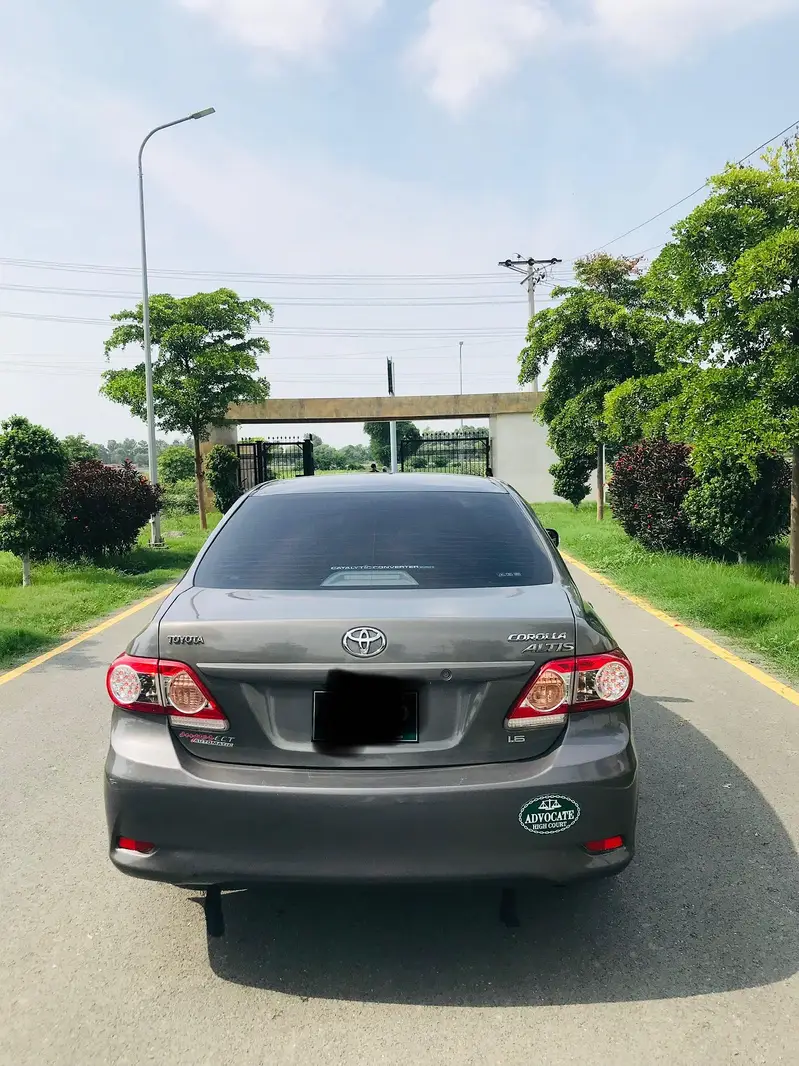 Toyota Corolla GLI 2013