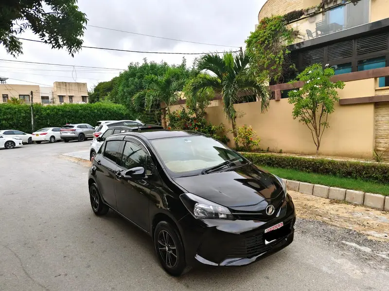 Toyota Vitz 2014
