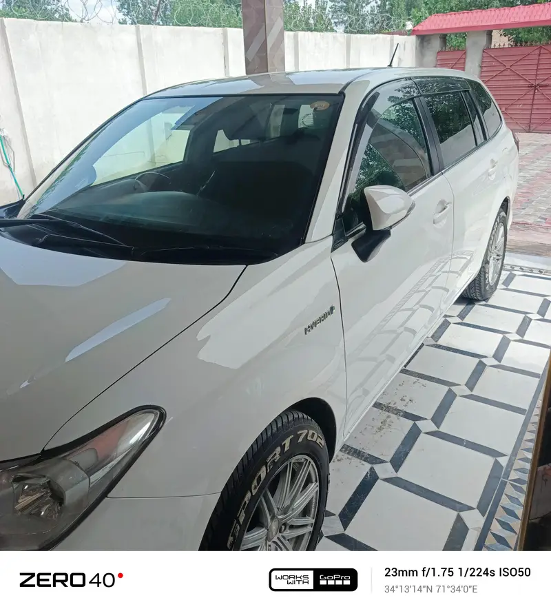 Toyota Corolla Axio 2015
