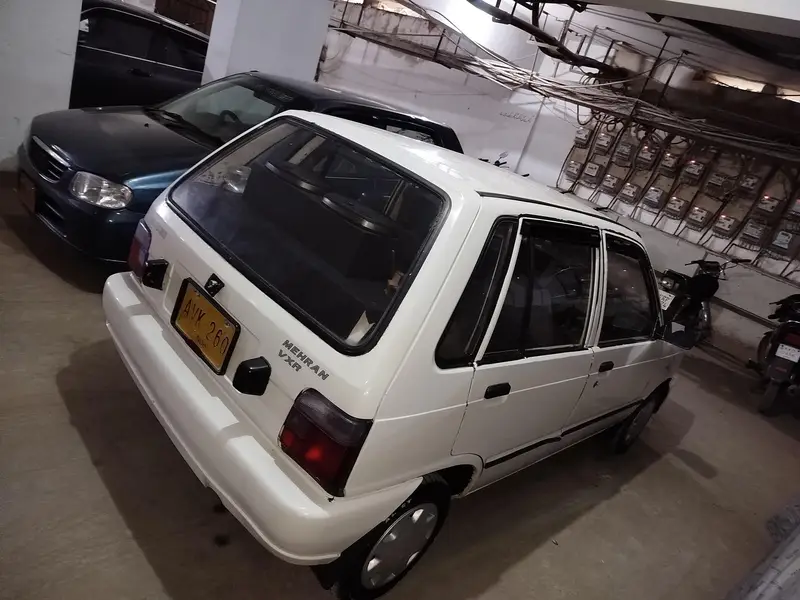 Suzuki Mehran VXR 2011