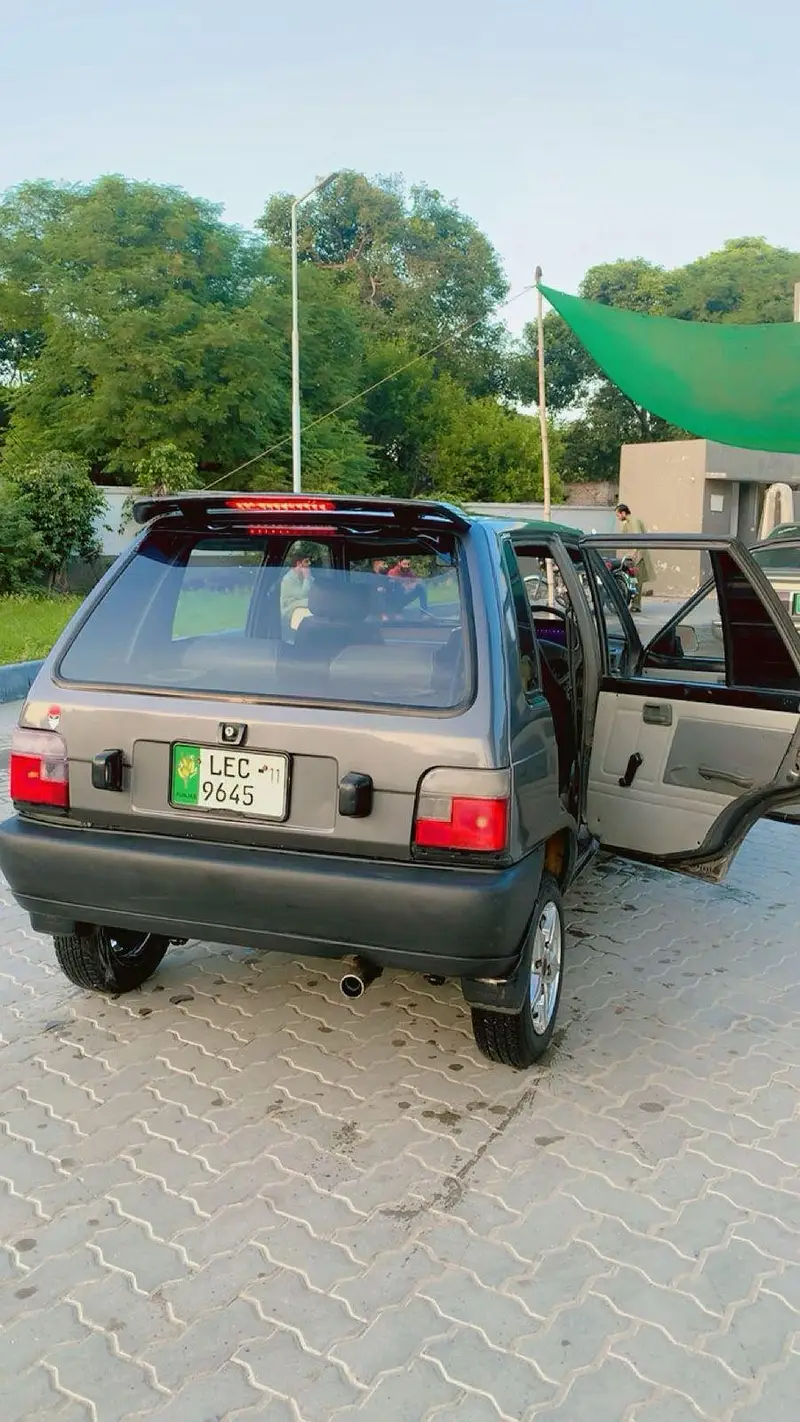 Suzuki Mehran VX 2011