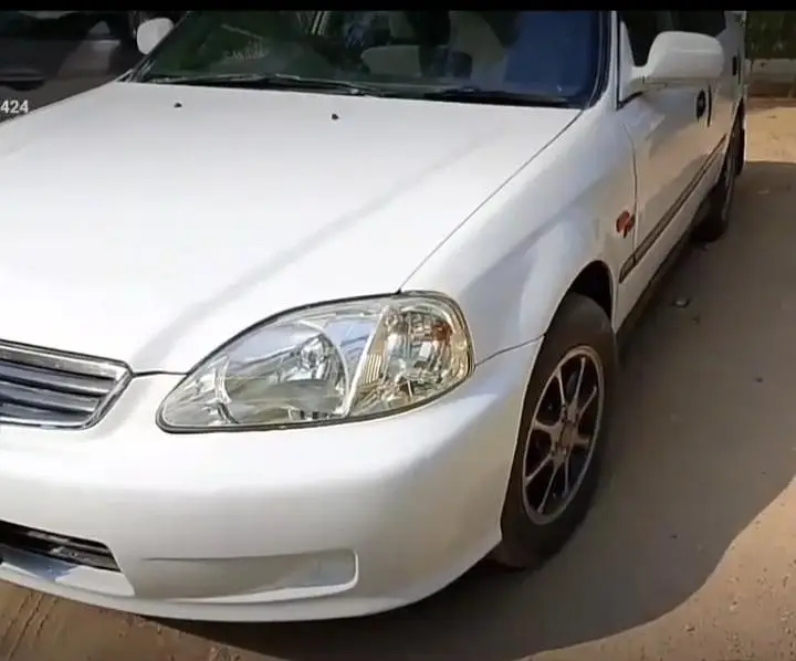 Honda Civic EXi 1999