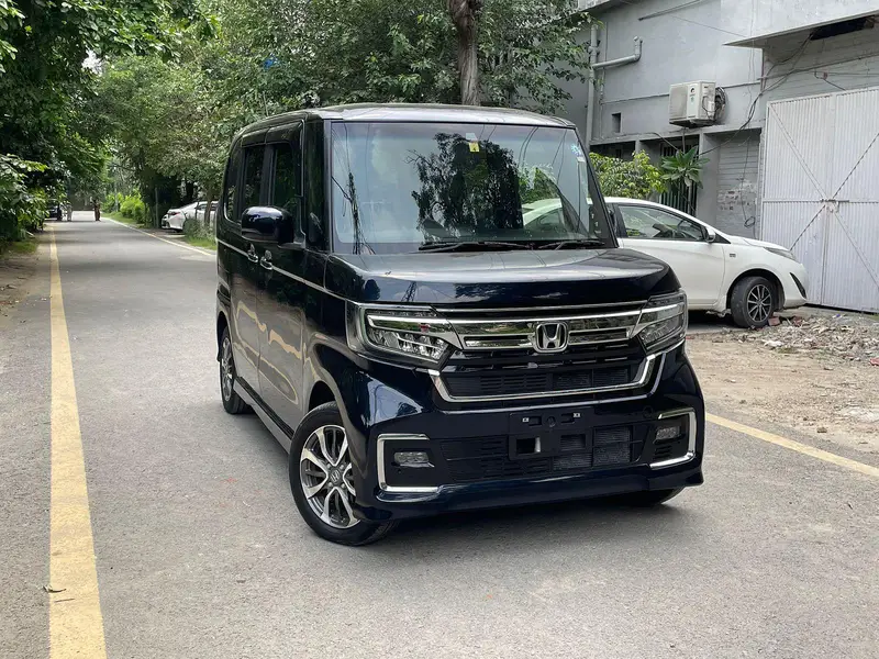 Honda N Box Custom 2022